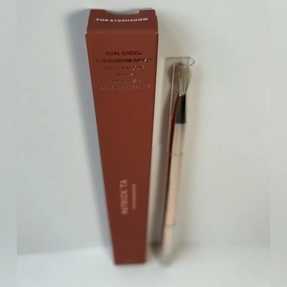 NWT🌷Patrick Ta Duel Ended Eyeshadow Brush